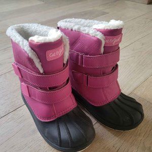 Cat & Jack winter snow boots.   Little kid size 12